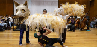 En el Día Mundial del Teatro, Bogotá celebra el inicio del FIAV y la creación colectiva como Patrimonio Cultural Inmaterial
